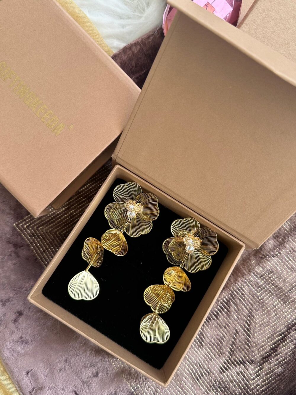 Moti Flower Earring